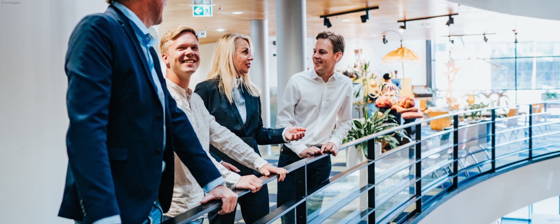 b9568916-ffe2-424c-b0f7-a12792839fea