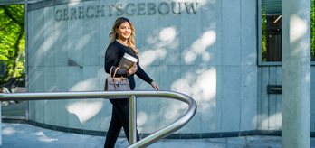 Juridisch medewerker van de gemeente Groningen voor de rechtbank