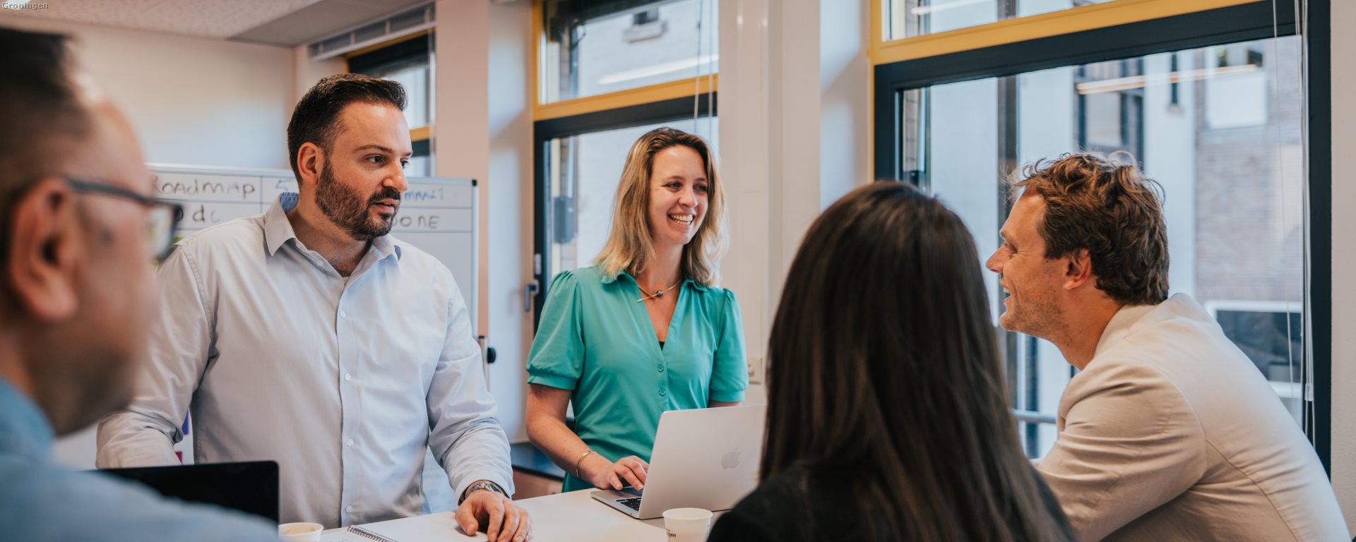 Mix overleg aan tafel 3